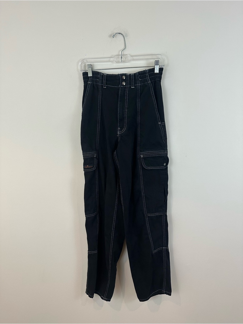 BDG Black White Stitched Relaxed Skate Jean Cargo Pockets Size 25